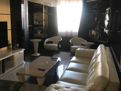 Нацагентство з розшуку активів виявило в київській квартирі екс-міністра Клименка предмети мистецтва. Фоторепортаж