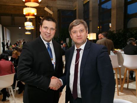 Премьер-министр Эстонии потребовал от Украины немедленно удалить страну из списка офшоров