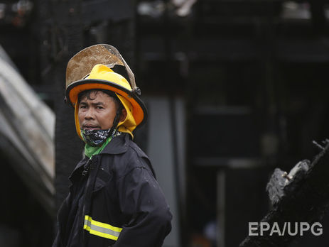 Пожежникам знадобилася більше ніж година, щоб загасити пожежу