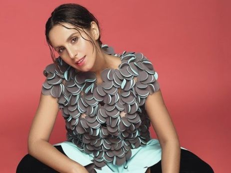 Джамала показала округлившийся живот