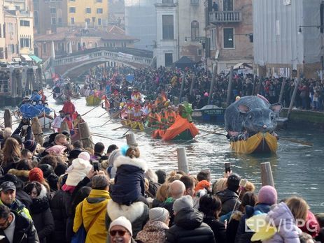 В Італії розпочався Венеціанський карнавал. Фоторепортаж