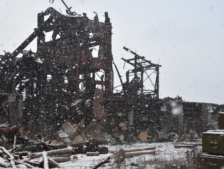 На Донбассе во время вражеского обстрела погиб украинский военный &ndash; штаб АТО