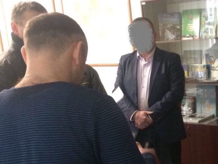 Чиновник одной из райгосадминистраций Киевской области требовал $100 тыс. взятки &ndash; прокуратура