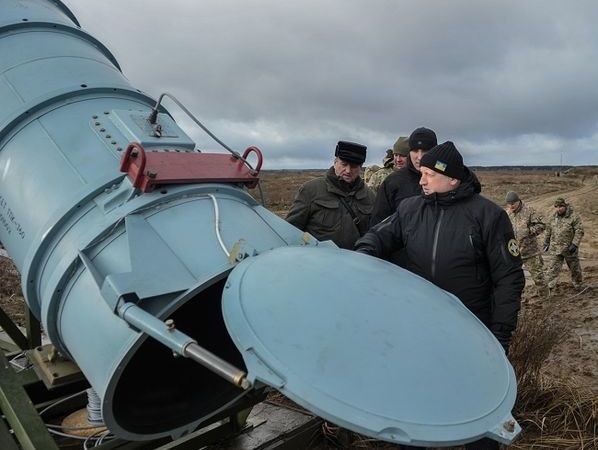 Турчинов сподівається, що крилаті ракети надійдуть на озброєння ЗСУ до початку 2019 року