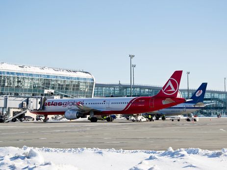 В аеропорту Львова впровадили навігаційну систему для приземлення літаків у негоду 