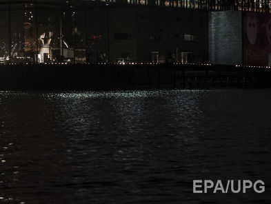 В Санкт-Петербурге более 100 тыс. человек остались без света из-за аварии на трех ТЭЦ