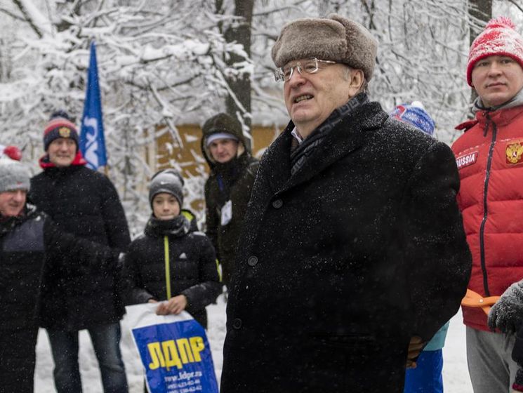 Жириновський запропонував скинути на резиденцію президента України ядерну бомбу