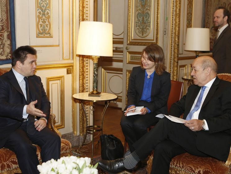Климкин в Париже обсудил с главой МИД Франции ситуацию на Донбассе