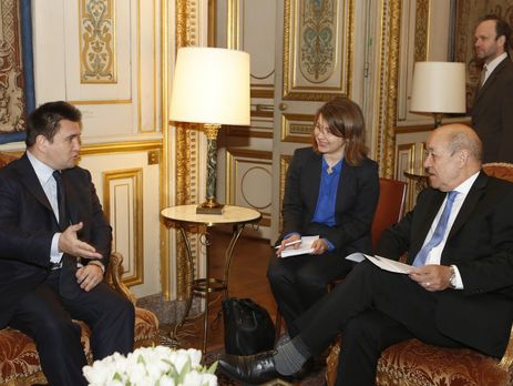 Клімкін у Парижі обговорив із главою МЗС Франції ситуацію на Донбасі
