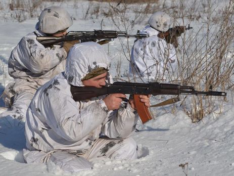 На Донбасі за добу бойовики чотири рази порушили перемир'я, постраждав один український військовий – штаб АТО