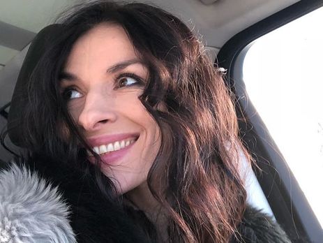 Мейхер поделилась архивным снимком в национальном костюме