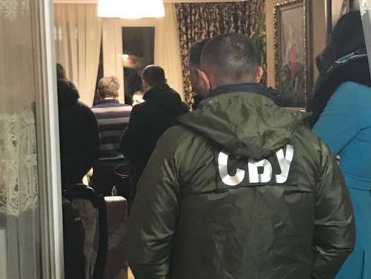 СБУ і військова прокуратура викрили на хабарі адвоката Ради адвокатів Чернівецької області
