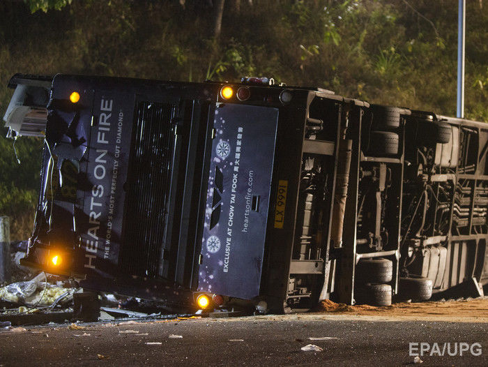 Щонайменше 18 осіб загинуло в ДТП з автобусом у Гонконзі