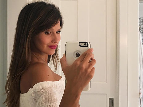 Дружина Болдвіна вбрала сина як Супермена