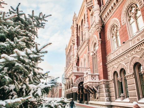 В НБУ укрепление гривны объяснили благоприятными сезонными факторами