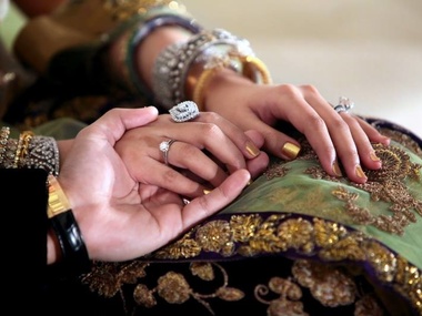 В Саудовской Аравии пары будут обучать браку