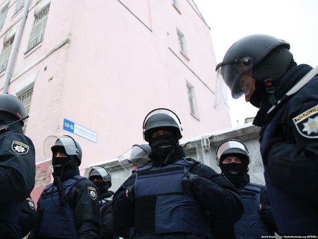 Унаслідок сутичок під судом, де обирали запобіжний захід Труханову, поранено поліцейського