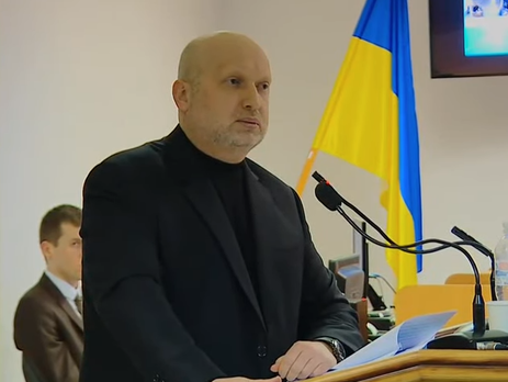 Розмова з Наришкіним, мокрі штани, політичні квоти і ядерна відповідь Росії. Головне зі свідчень Турчинова в суді