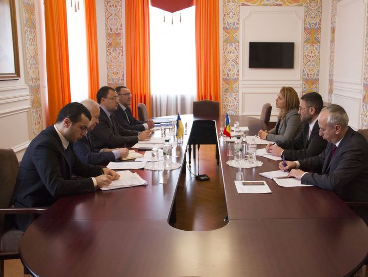 Україна і Молдова відновили політичні консультації на рівні МЗС