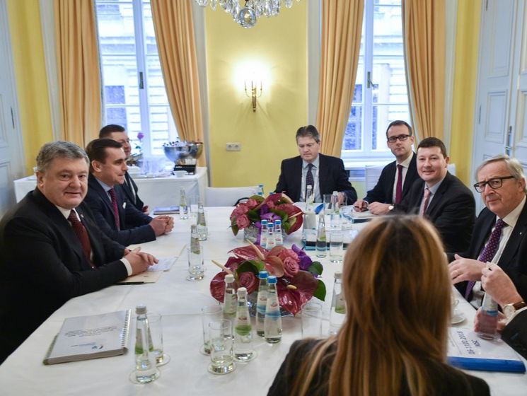 Порошенко и Юнкер обсудили выделение Евросоюзом макрофинансовой помощи Украине