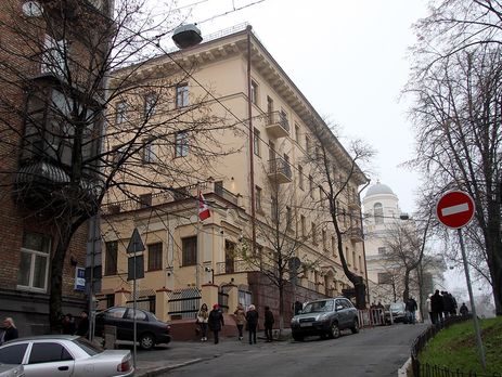 Єлизавета II отримала в оренду на 49 років ділянку землі в центрі Києва