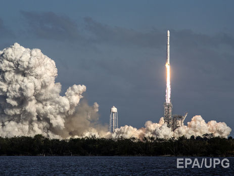 SpaceX перенесла запуск у космос супутників, призначених для роздавання інтернету по всьому світу
