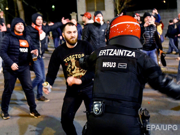 В Іспанії сталася бійка між фанатами московського "Спартака" та місцевого "Атлетіко". Відео