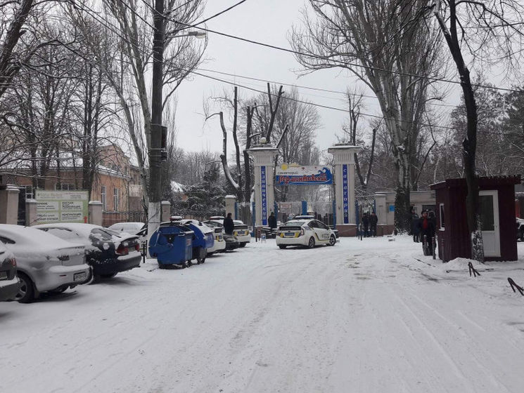 В Одессе люди в балаклавах пытались захватить санаторий