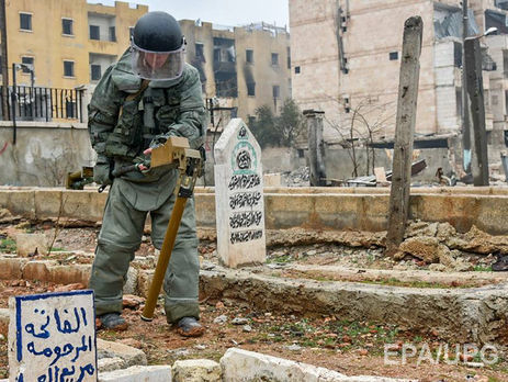 Кох: Гоню от себя мысль, что Путин специально вагнеровцев под американские бомбы подставил