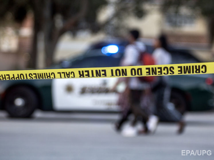 Стрельба во Флориде. Вооруженный школьный охранник во время инцидента стоял у здания школы
