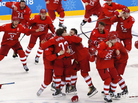 Российские хоккеисты впервые за 26 лет выиграли золото на Олимпиаде