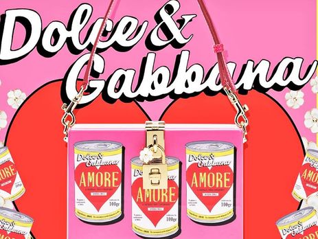 Бренд Dolce&Gabbana на показе выпустил дроны