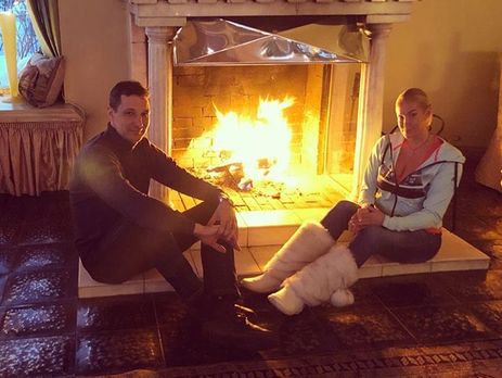 Жених Волочковой станцевал на кухне