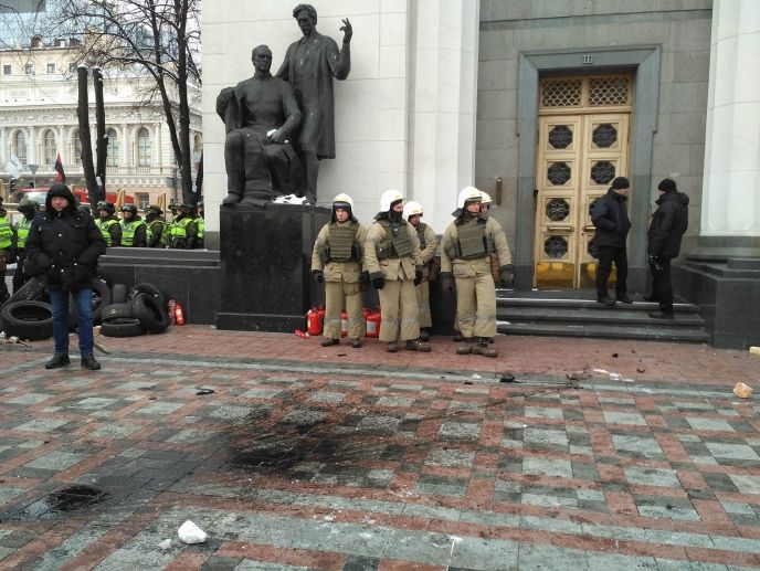 У сутичках під Верховною Радою постраждало 13 поліцейських – Шевченко