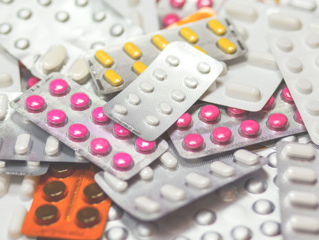 Правительство Украины сняло мораторий на проверку аптек