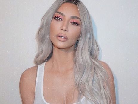 Кардашян снялась для индийского Vogue