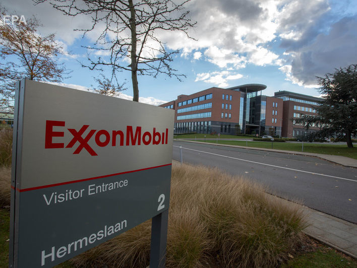 Через санкції американська Exxon виходить зі спільних проектів із "Роснефтью"