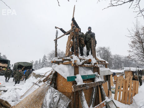 Полиция разогнала палаточный городок под Верховной Радой. Фоторепортаж