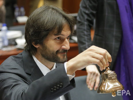 Глава МВД Словакии заявил, что не уйдет в отставку в связи с делом об убийстве журналиста Куцяка