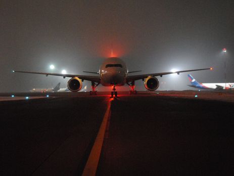 Під час приземлення в Запоріжжі за межі злітної смуги викотився літак авіакомпанії 