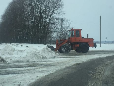 Киевлян просят воздержаться от поездок на собственных авто из-за ухудшения погодных условий