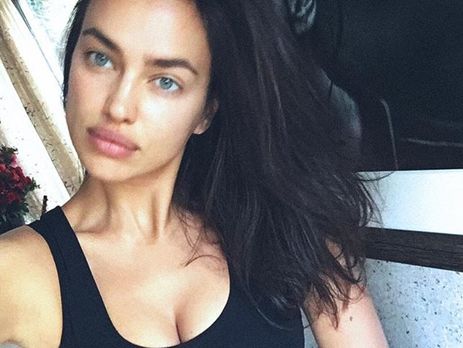 Шейк без макияжа снялась для немецкого Vogue