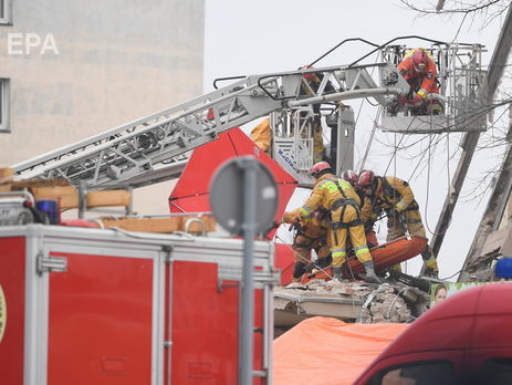 У Польщі кількість жертв вибуху в житловому будинку зросла до п'яти