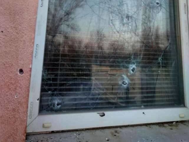 Бойовики обстріляли житлові квартали в Щасті Луганської області – українська сторона СЦКК