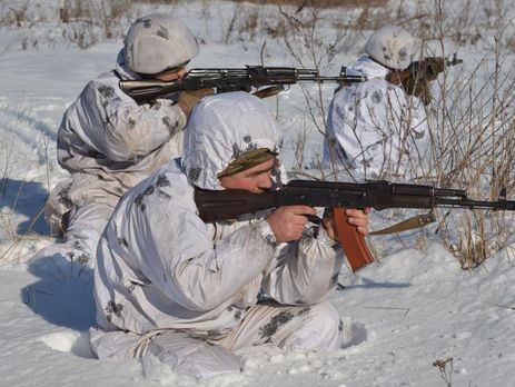 На Донбассе за сутки погиб один украинский военный – штаб АТО