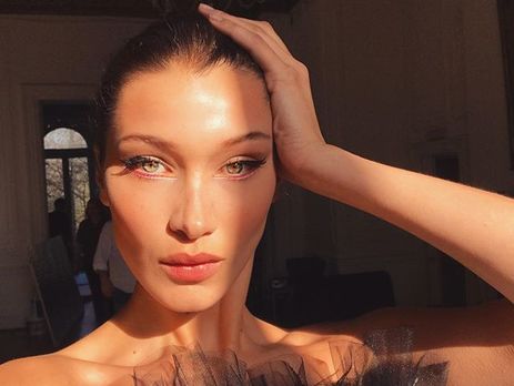 Bella Hadid Pokazala Kadry Filma So Svoim Uchastiem Bulvar Shoubiz