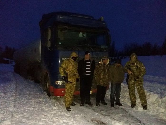 СБУ блокувала масштабне розкрадання нафти з нафтопроводів у кількох областях України