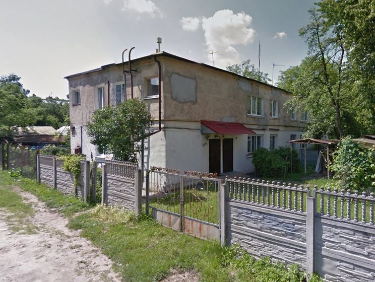 У багатоквартирному будинку у Львові без ознак життя виявили трьох людей і собаку
