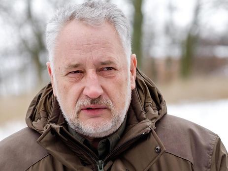 Жебривский обвинил компанию, связанную с Розенблатом, в срыве ремонта украинской гимназии в Краматорске