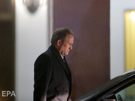 Полиция Киева начала уголовное производство по жалобе Медведчука на журналистов, снимавших его прилет из Москвы